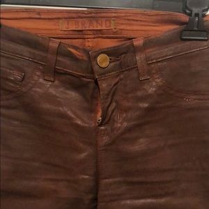 Coated brown leather like skinny jeans